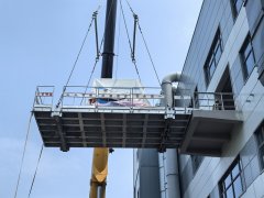 室外吊装遇恶劣天气:停工标准与应急处理全攻略